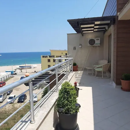 хармани Apartment Sozopol