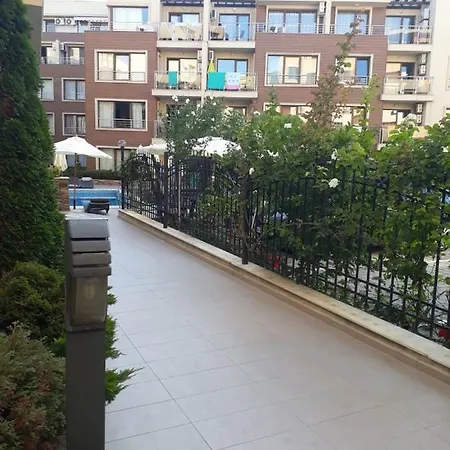 хармани Apartment